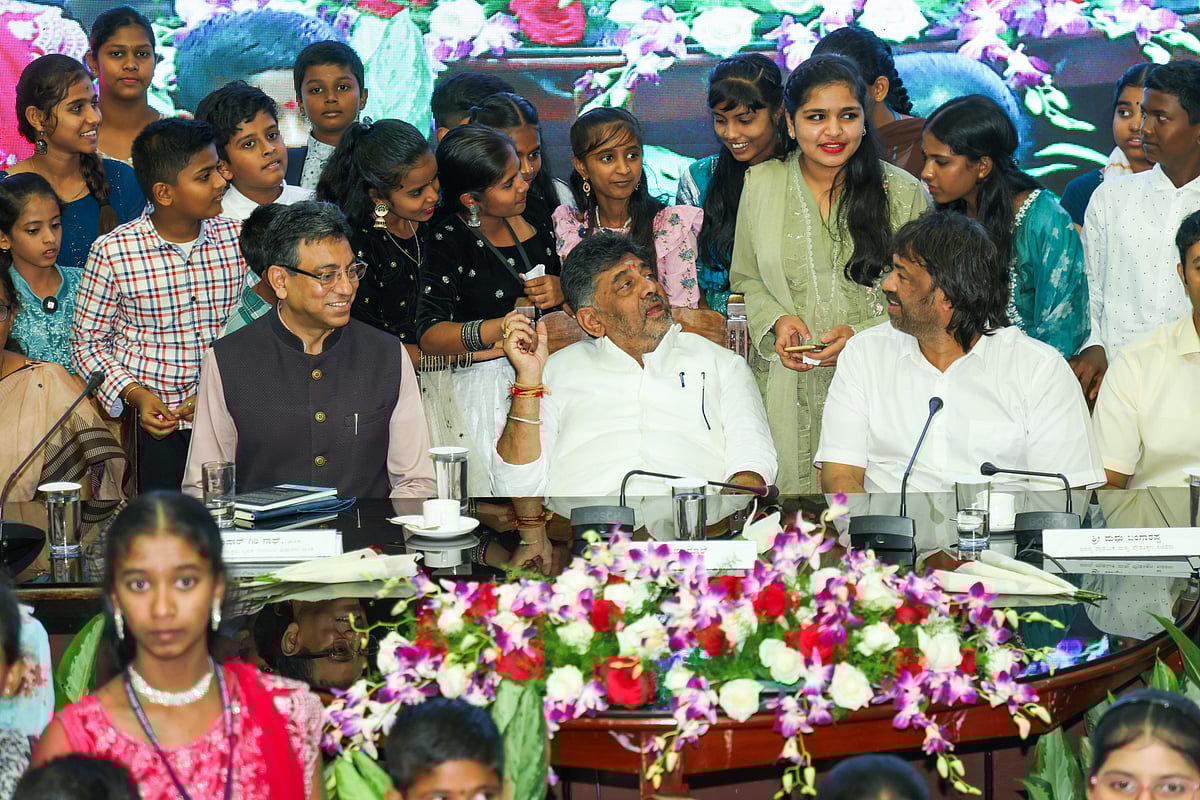 ಪುರುಷರಿಗೂ ಉಚಿತ ಬಸ್‌ ಪ್ರಯಾಣ; ಚರ್ಚಿಸಿ ನಿರ್ಧಾರ: ಡಿ.ಕೆ. ಶಿವಕುಮಾರ್‌