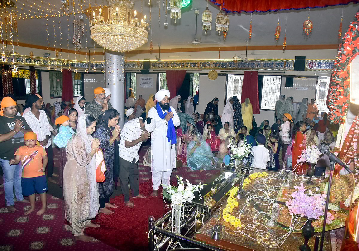 ಗುರುನಾನಕ್ ಜಯಂತಿ: ಗುರುದ್ವಾರದಲ್ಲಿ ವಿಶೇಷ ಪೂಜೆ, ಪ್ರಾರ್ಥನೆ