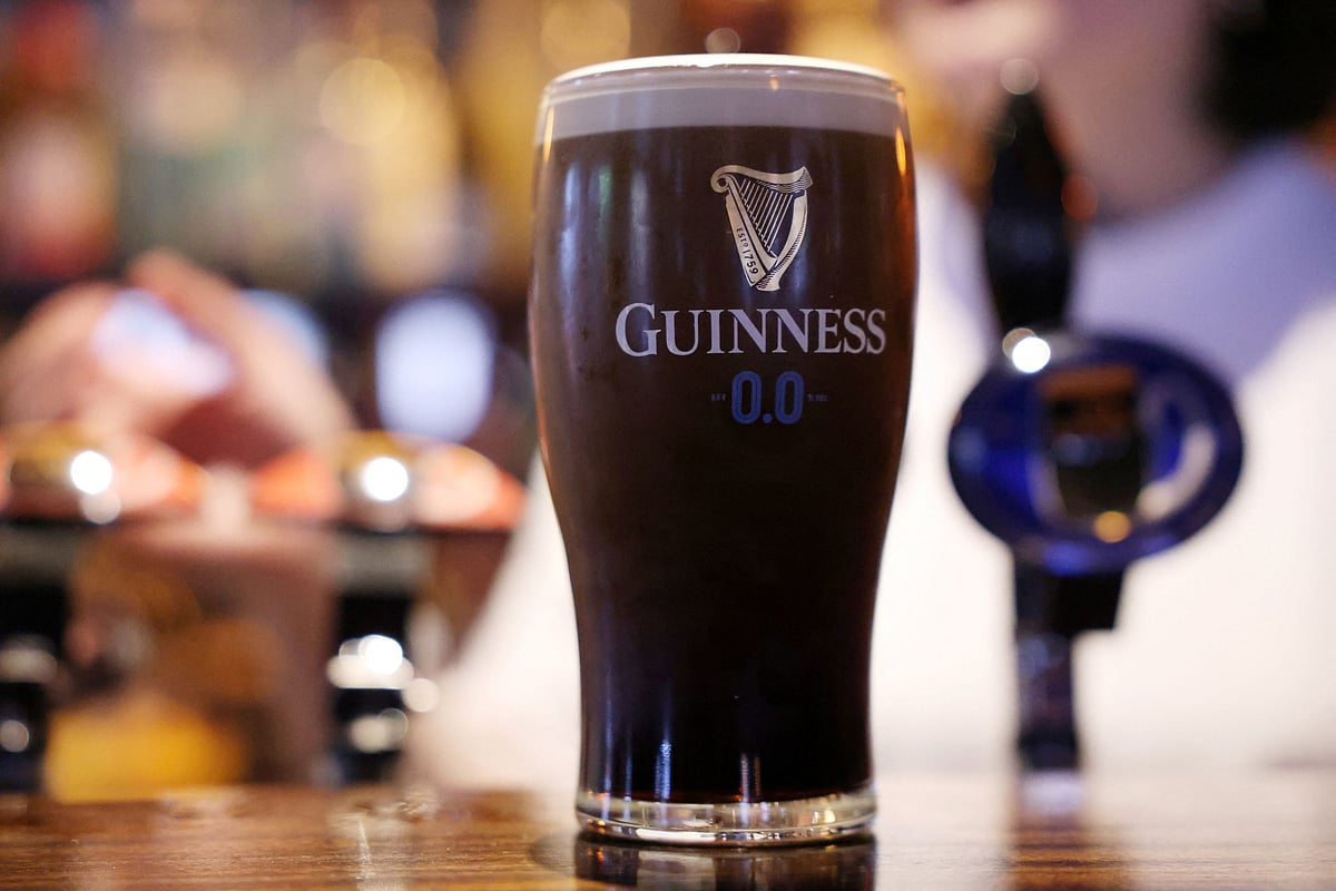 ಬೆಂಗಳೂರು: ಹೊಸ ವರ್ಷಾಚರಣೆ ಹಿನ್ನೆಲೆ ಬಾರ್, ಪಬ್‌​ಗಳಿಗೆ ರಾತ್ರಿ 1ರವರೆಗೆ ಅವಕಾಶ