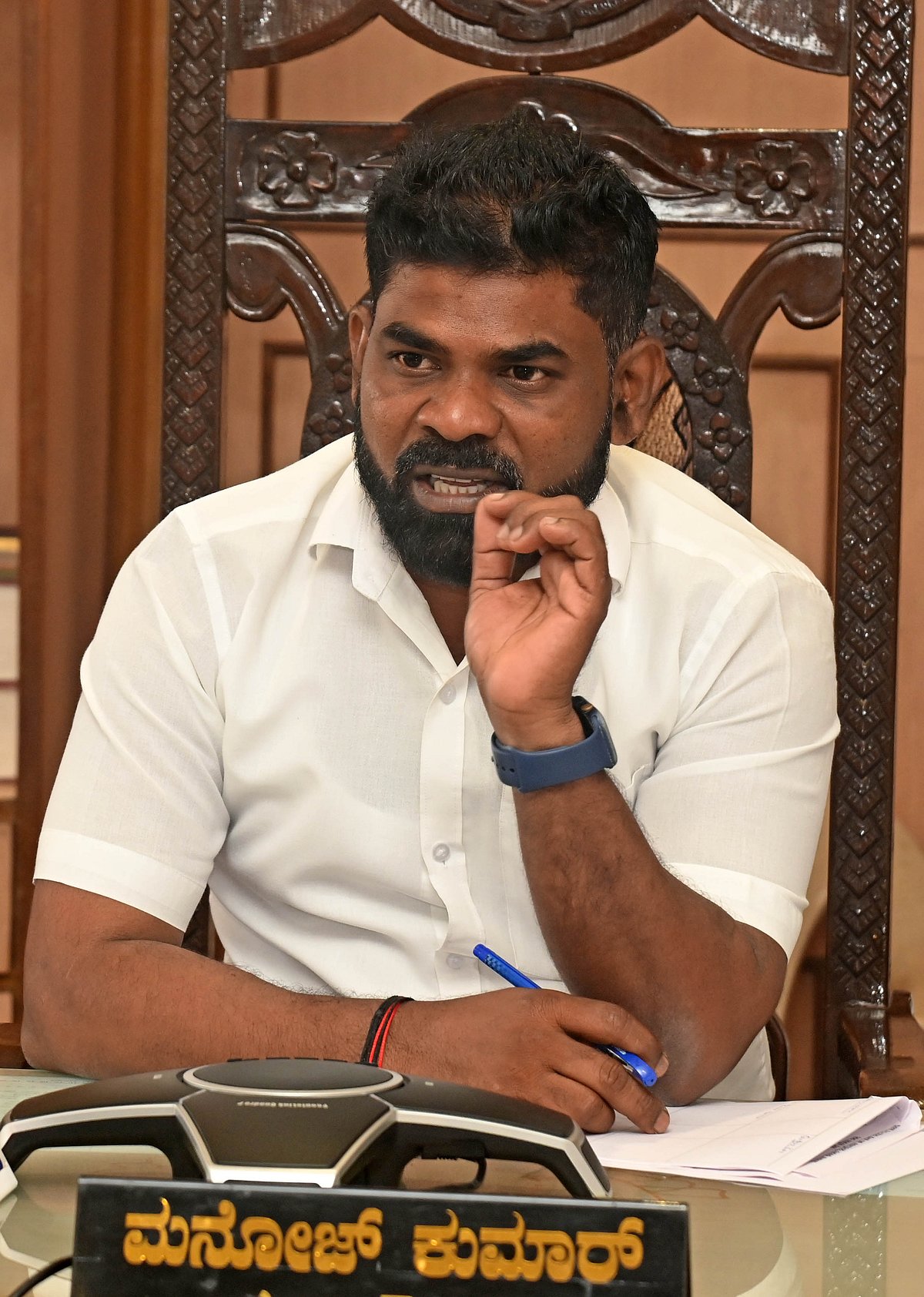 ಮಂಗಳೂರು | ರಸ್ತೆ ಗುಂಡಿ: 15 ದಿನಗಳಲ್ಲಿ ತೇಪೆ ಕಾರ್ಯ ಶುರು: ಮೇಯರ್‌ ಭರವಸೆ