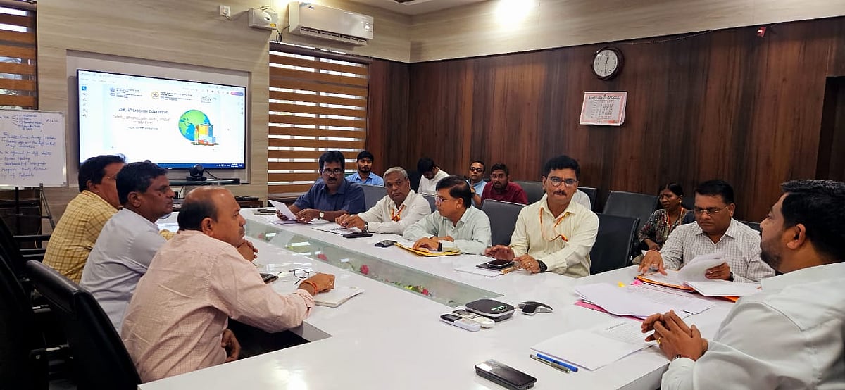 ವಿಜಯಪುರ | ಪರಿಸರದಲ್ಲಿ ಸ್ವಚ್ಛತೆ ಕಾಪಾಡಿಕೊಳ್ಳಿ: ಜಿ.ಪಂ. ಸಿಇಒ ರಿಷಿ ಆನಂದ