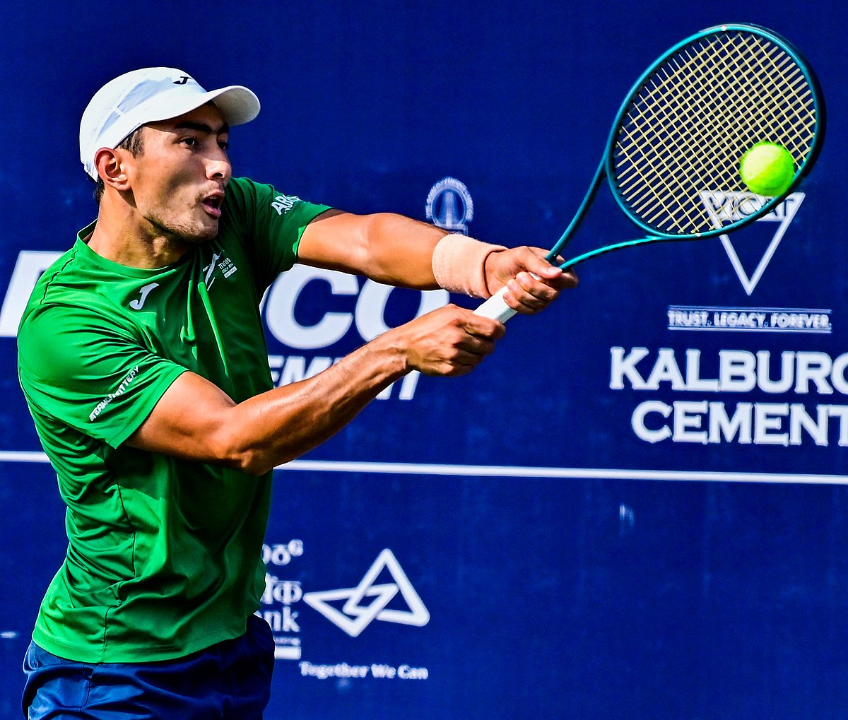 ಕಲಬುರಗಿ | ಪುರುಷರ ಐಟಿಎಫ್‌ ಟೆನಿಸ್‌: ಸೋತರೂ ಪ್ರೇಕ್ಷಕರ ಮನಗೆದ್ದ ಪ್ರಣವ್‌