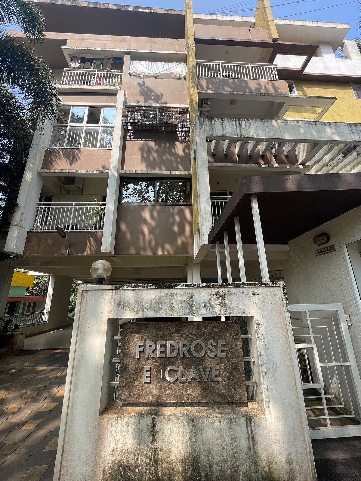 ಮಂಗಳೂರು: ಭೂವಿಜ್ಞಾನಿ ಕೃಷ್ಣವೇಣಿ ಮನೆಗೆ ಲೋಕಾಯುಕ್ತ ದಾಳಿ; ನಗದು-ಚಿನ್ನ ಪತ್ತೆ