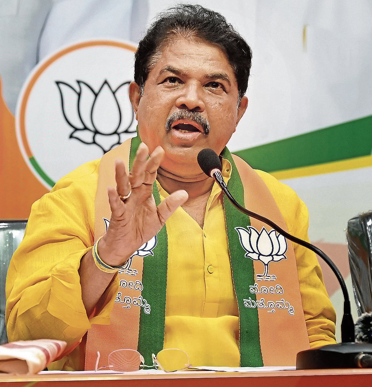 Karnataka bypoll result| ಹಣದ ಹೊಳೆ, ಅಭಿವೃದ್ಧಿ ಯೋಚನೆ ಗೆಲುವಿಗೆ ದಾರಿ: ಅಶೋಕ