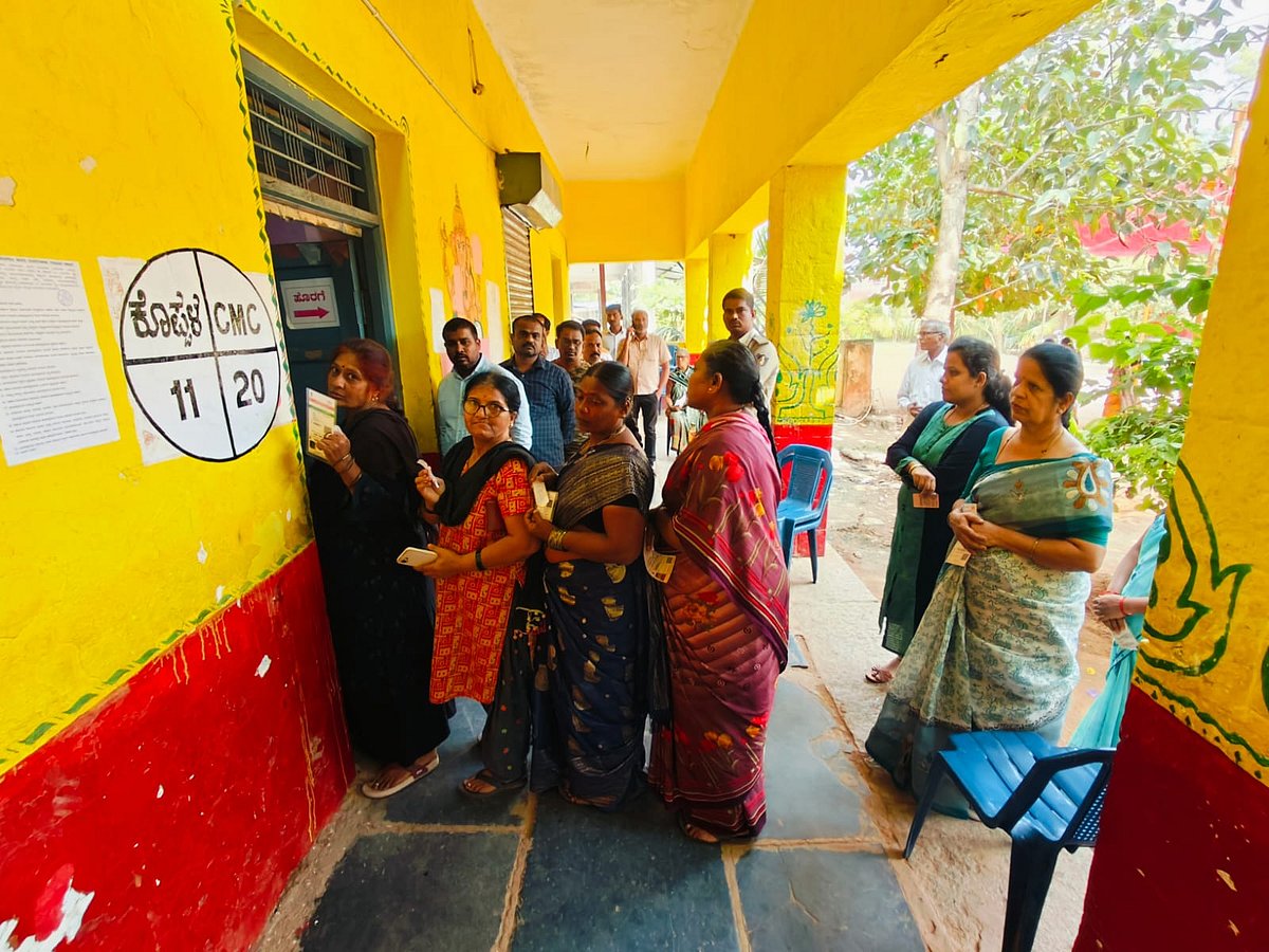 ಕೊಪ್ಪಳ ನಗರಸಭೆ ಉಪಚುನಾವಣೆ; ಮಂದಗತಿಯಲ್ಲಿ ಮತದಾನ