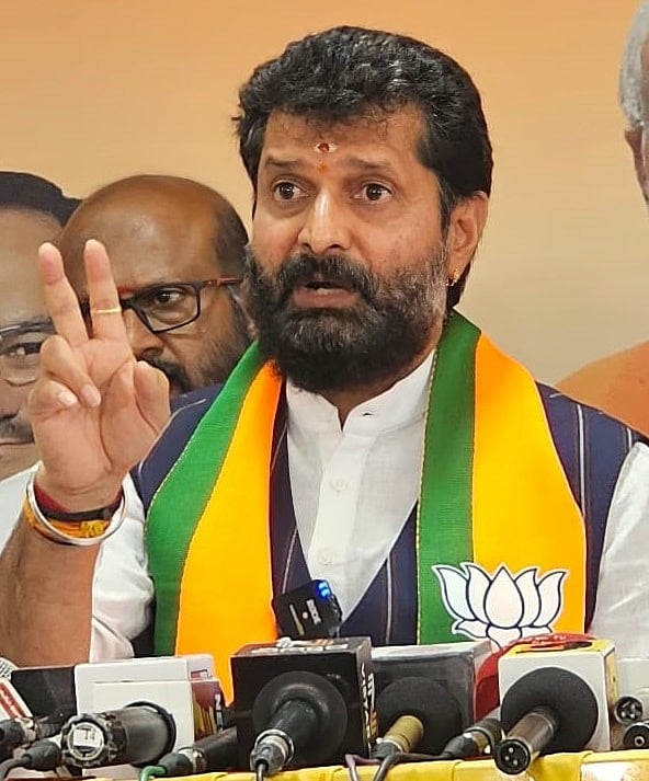 ಬಿಜೆಪಿ ಭಿನ್ನಮತ: ರಾಷ್ಟ್ರ ನಿಷ್ಠೆ - ಪಕ್ಷ ನಿಷ್ಠೆ ಅತ್ಯಂತ ಶ್ರೇಷ್ಠ; ಸಿ.ಟಿ.ರವಿ