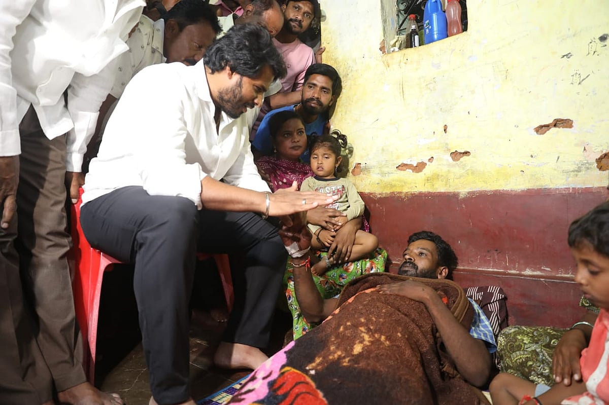 ಆತ್ಮಹತ್ಯೆಗೆ ಯತ್ನಿಸಿದ ಕಾರ್ಯಕರ್ತನನ್ನು ಭೇಟಿಯಾದ ನಿಖಿಲ್: ಧೃತಿಗೆಡದಂತೆ ಮನವಿ