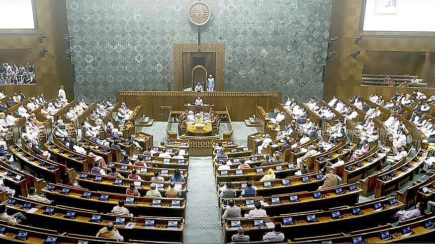 ಲೋಕಸಭೆ ಅಧಿವೇಶನ | ವಿಪಕ್ಷಗಳ ಗದ್ದಲ; ನ.27ಕ್ಕೆ ಕಲಾಪ ಮುಂದೂಡಿಕೆ