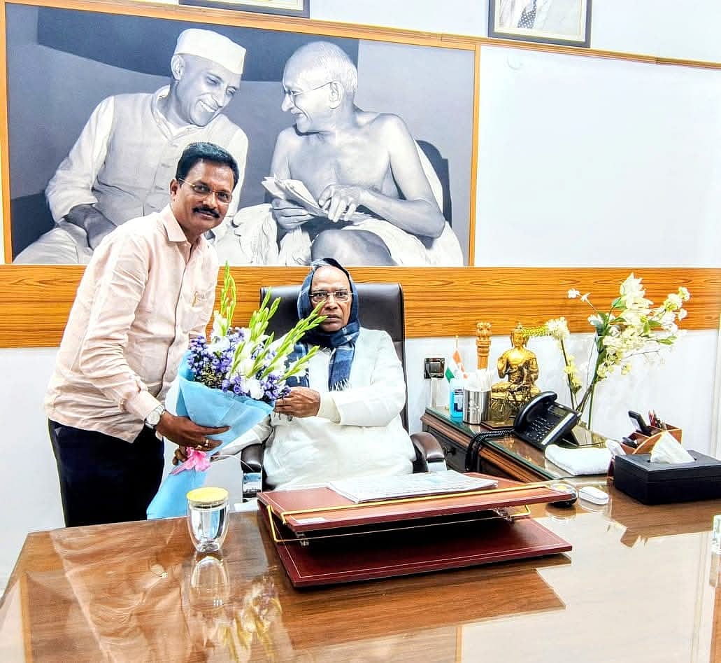 ಖರ್ಗೆ ಭೇಟಿಯಾದ ಸಂಸದ ತುಕಾರಾಂ