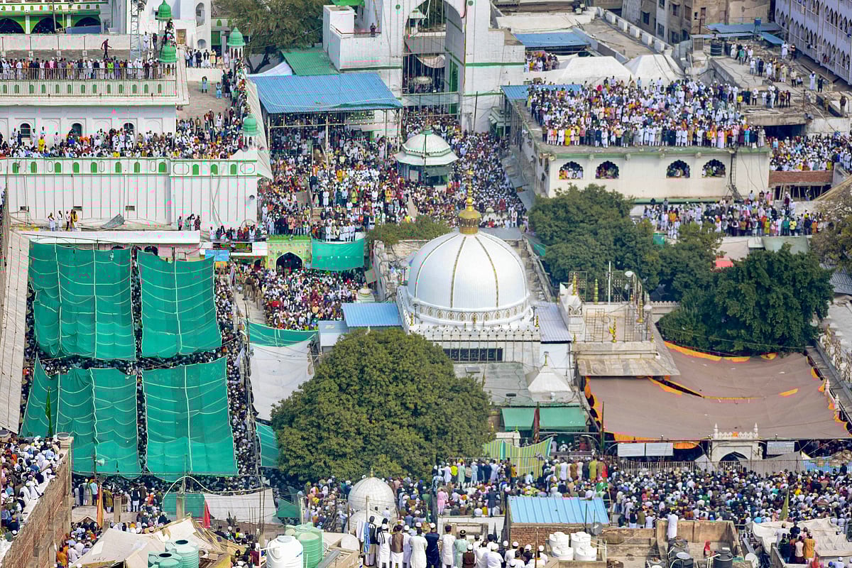 ಅಜ್ಮೀರ್‌: ಮೊಯಿನುದ್ದೀನ್‌ ಚಿಶ್ತಿ ದರ್ಗಾದಲ್ಲಿ ಶಿವನ ದೇಗುಲ ಇರುವ ಕುರಿತು ದಾವೆ