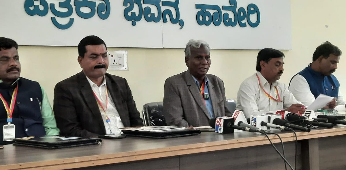 ಕರ್ನಾಟಕ ಜಾನಪದ ವಿಶ್ವವಿದ್ಯಾಲಯ ಘಟಿಕೋತ್ಸವ: ಆರು ಜನರಿಗೆ ಗೌರವ ಡಾಕ್ಟರೇಟ್