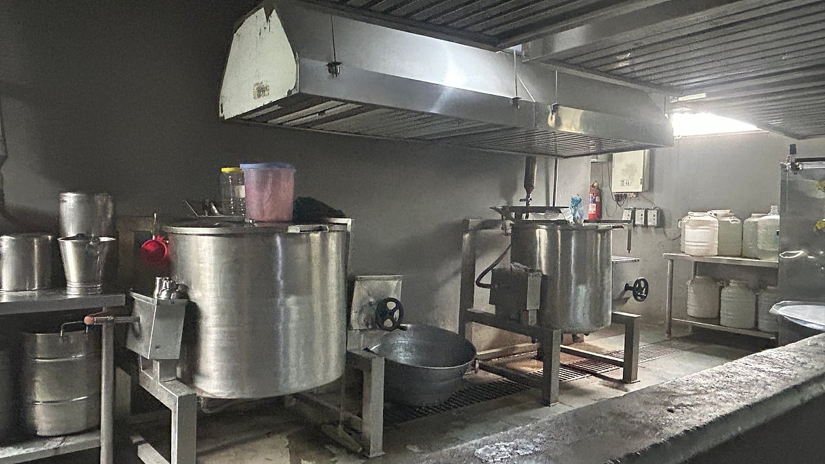 ಚಿತ್ರದುರ್ಗ: ಆಕರ್ಷಣೆ ಕಳೆದುಕೊಳ್ಳುತ್ತಿವೆ ಇಂದಿರಾ ಕ್ಯಾಂಟೀನ್‌ 