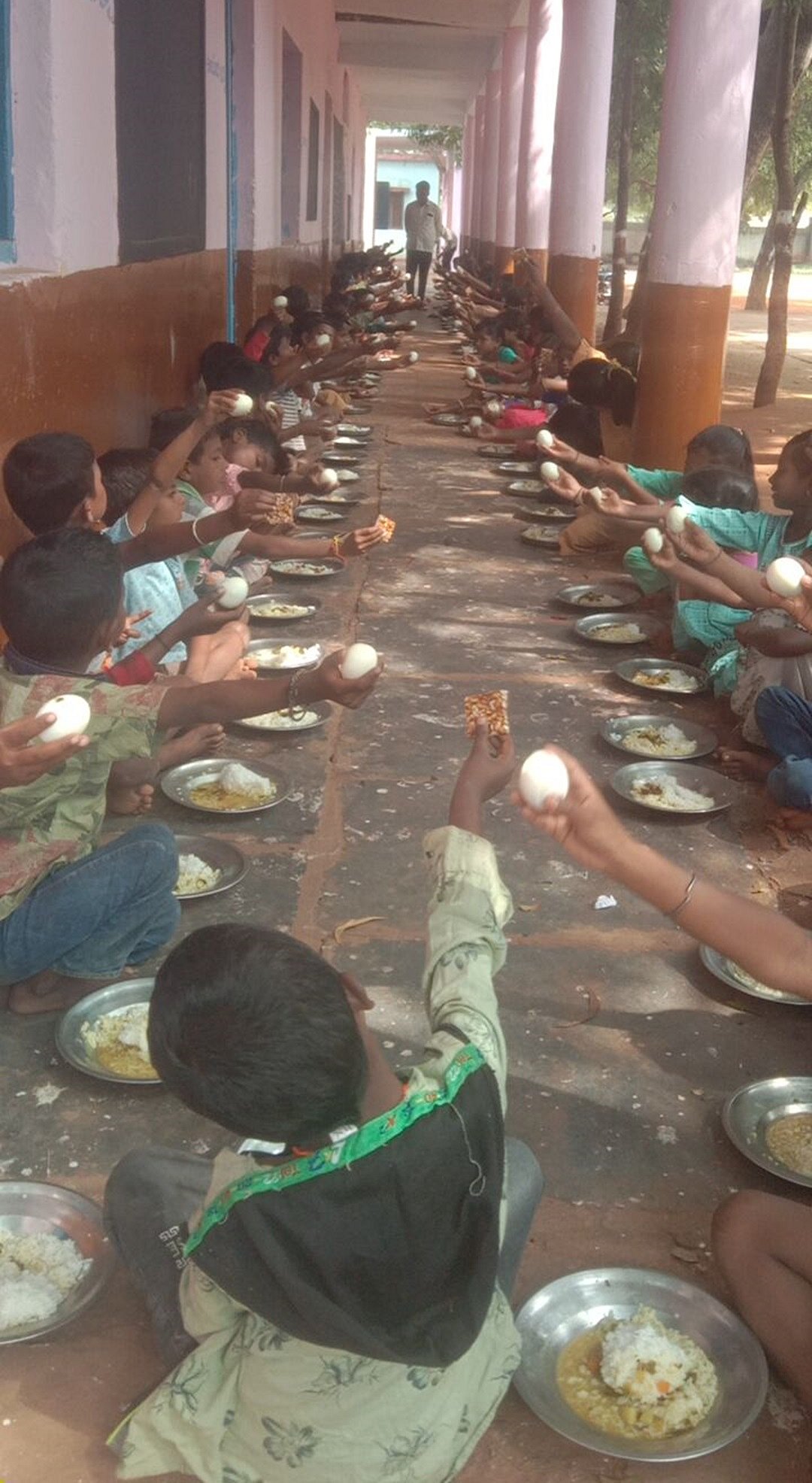 ಗದಗ: ಮೊಟ್ಟೆ ದರ ಹೆಚ್ಚಳ; ಒತ್ತಡದಲ್ಲಿ ಶಿಕ್ಷಕರು