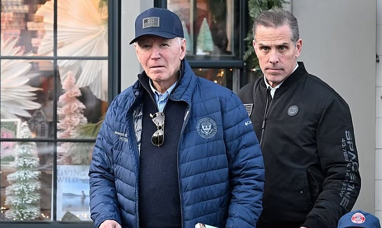 ಅಕ್ರಮ ಬಂದೂಕು ಖರೀದಿ ಪ್ರಕರಣ: ಪುತ್ರ ಹಂಟರ್‌ ಕ್ಷಮಾದಾನಕ್ಕೆ ಸಹಿ ಹಾಕಿದ ಬೈಡನ್