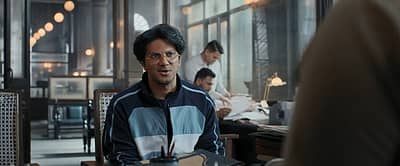 ದುಲ್ಕರ್‌ ಸಲ್ಮಾನ್‌ ನಟನೆಯ ಲಕ್ಕಿ ಭಾಸ್ಕರ್‌ ಚಿತ್ರ ನೆಟ್‌ಫ್ಲಿಕ್ಸ್‌ನಲ್ಲಿ ಬಿಡುಗಡೆಯಾಗಿದೆ. ಮಧ್ಯಮ ಕುಟುಂಬದ, ಬ್ಯಾಂಕ್‌ ಉದ್ಯೋಗಿಯಾಗಿ ದುಲ್ಕರ್‌ ಕಾಣಿಸಿಕೊಂಡಿದ್ದಾರೆ. ಈಗಾಗಲೇ ಈ ಚಿತ್ರ ನೆಟ್‌ಫ್ಲಿಕ್ಸ್‌ನಲ್ಲಿ 5.1 ಮಿಲಿಯನ್‌ಗೂ ಹೆಚ್ಚು ಜನರು ವೀಕ್ಷಿಸಿದ್ದು, ಅತಿ ಹೆಚ್ಚು ವೀಕ್ಷಣೆ ಪಡೆದ ಚಿತ್ರಗಳ ಪಟ್ಟಿಗೆ ಸೇರಿದೆ. ತಮಿಳು, ಮಲಯಾಳಂ, ಕನ್ನಡ, ಹಿಂದಿ, ತೆಲುಗಿನಲ್ಲಿ ಈ ಚಿತ್ರ ನೋಡಬಹುದು.