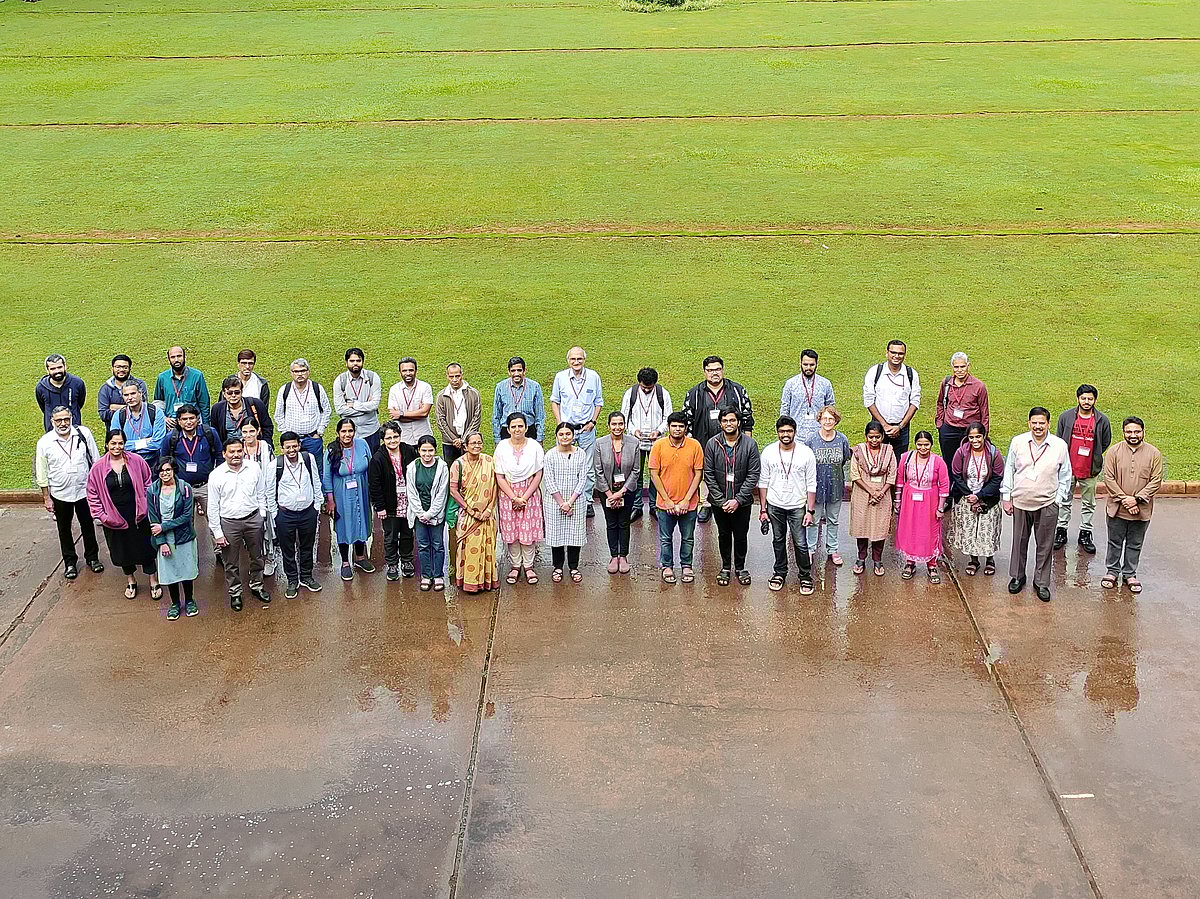 ಚಂದ್ರನ ಮೂಲಕ ಬ್ರಹ್ಮಾಂಡದ ಅಧ್ಯಯನ