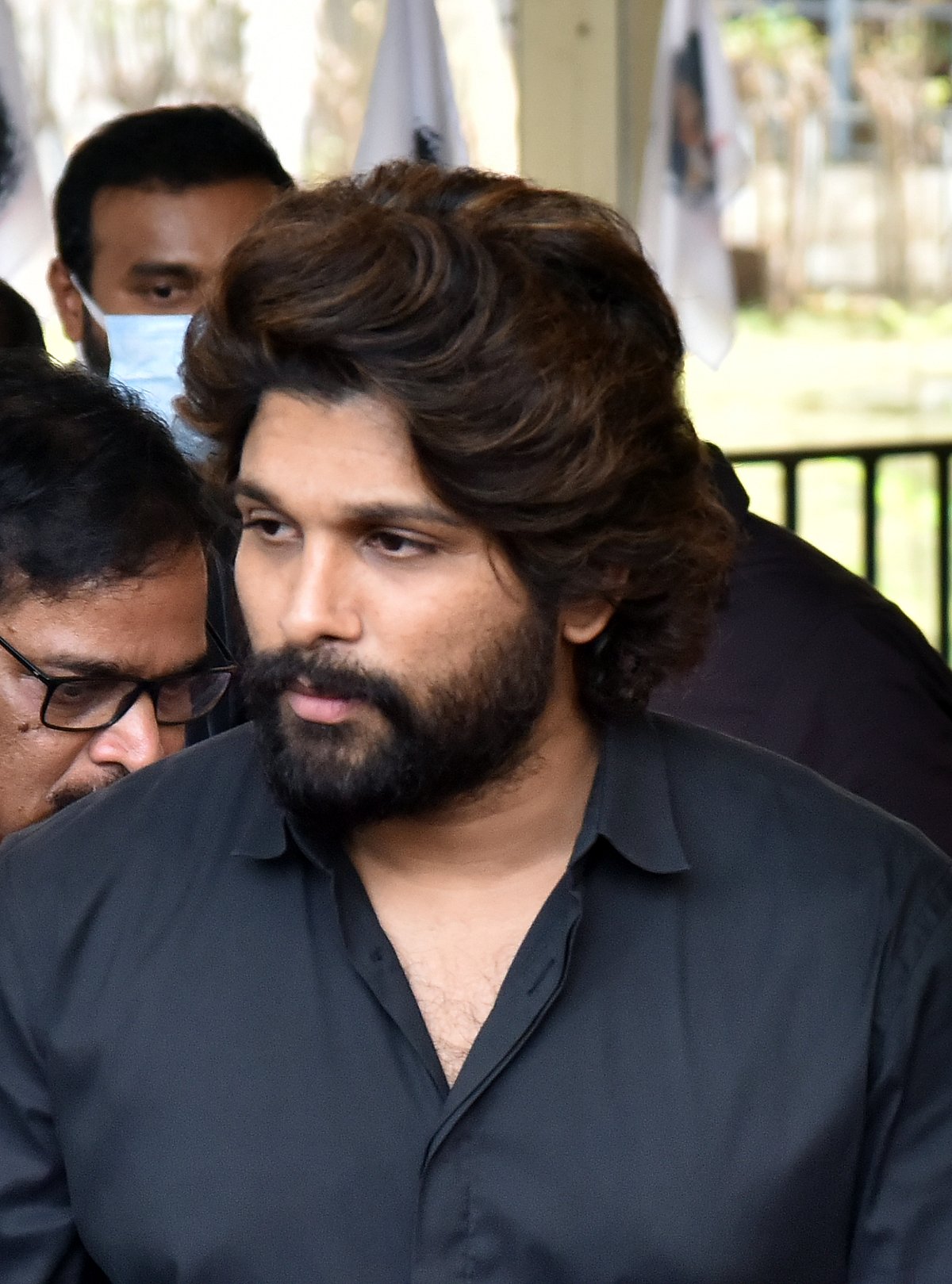 ಪುಷ್ಪಾ 2 | ಮೃತ ಮಹಿಳೆ ಕುಟುಂಬಕ್ಕೆ ₹25 ಲಕ್ಷ ನೆರವು ಘೋಷಿಸಿದ ಅಲ್ಲು ಅರ್ಜುನ್‌