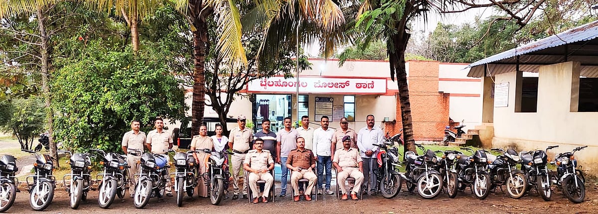 ಬೈಲಹೊಂಗಲ: ₹10 ಲಕ್ಷ ಮೌಲ್ಯದ 14 ದ್ವಿಚಕ್ರ ವಾಹನ ವಶ