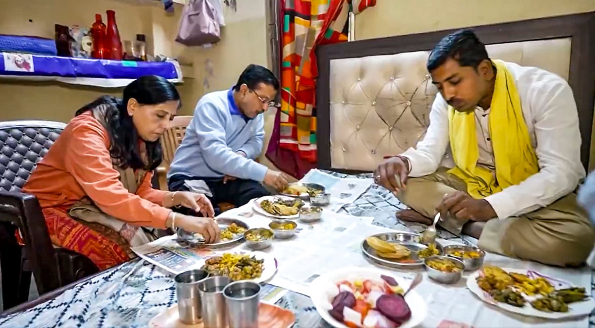 ಆಟೊ ಡ್ರೈವರ್‌ಗಳಿಗೆ ₹10 ಲಕ್ಷ ವಿಮೆ, ಮಗಳ ಮದುವೆಗೆ ₹1 ಲಕ್ಷ: ಕೇಜ್ರಿವಾಲ್