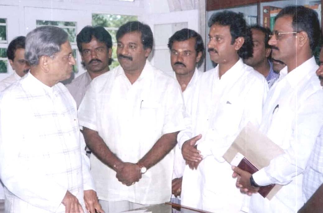 ಬಾಗೇಪಲ್ಲಿ: ಚಿತ್ರಾವತಿ ಬ್ಯಾರೇಜಿಂದ ನೀರು ಹರಿಸಿದ್ದ ಎಸ್.ಎಂ.ಕೃಷ್ಣ 