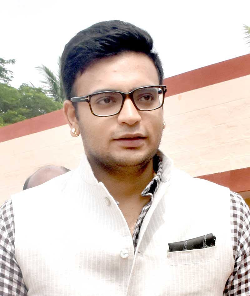 ಕನ್ನಡತನ ಗೊತ್ತಿಲ್ಲದ ನಟಿಗೆ 'ಶ್ರೀಗಂಧದ' ಸೋಪಿನ ರಾಯಭಾರಿ ಮಾಡಿದ್ದೇಕೆ?: ಯದುವೀರ್