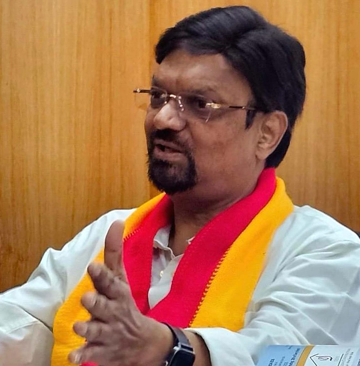 ಕಸಾಪಕ್ಕಾಗಿ ವರ್ಷಕ್ಕೆ ₹35 ಕೋಟಿ ಅನುದಾನಕ್ಕೆ ಮಹೇಶ ಜೋಶಿ ಮನವಿ