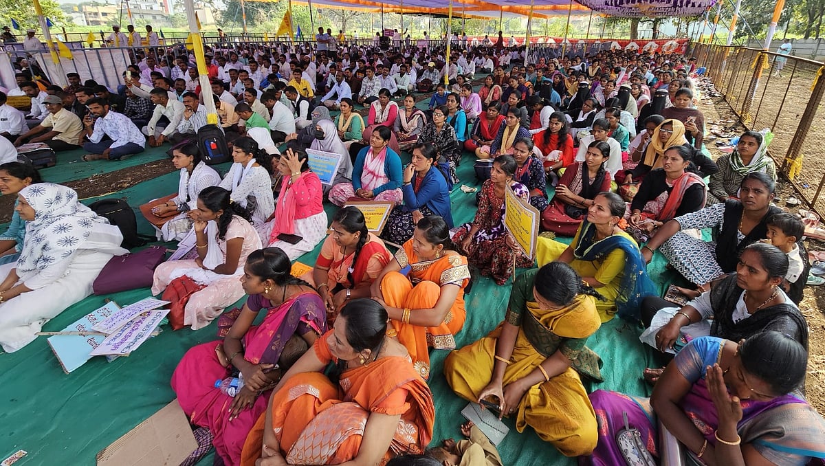 ಬೆಳಗಾವಿ: ಶಕ್ತಿಸೌಧದ ಬಳಿ ಮುಂದುವರಿದ ವಿವಿಧ ಸಂಘಟನೆಗಳ ಪ್ರತಿಭಟನೆ