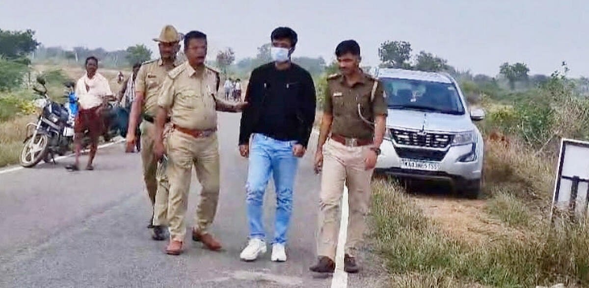 ಕೃಷಿ ಹೊಂಡದಲ್ಲಿ ಸ್ಫೋಟ ಪ್ರಕರಣ: ಡ್ರೋನ್ ಪ್ರತಾಪ್‌ಗೆ 10 ದಿನಗಳ ನ್ಯಾಯಾಂಗ ಬಂಧನ