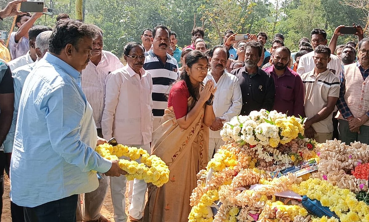 Tulsi Gowda Death: ಸರ್ಕಾರಿ ಗೌರವದೊಂದಿಗೆ ತುಳಸಿಗೌಡ ಅಂತ್ಯಕ್ರಿಯೆ