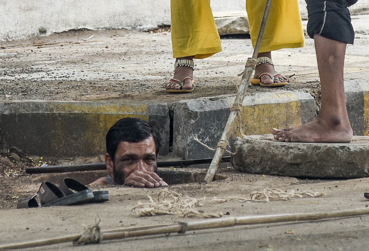 ಮಲಗುಂಡಿ ಸ್ವಚ್ಛತಾ ವೃತ್ತಿ: ಜಾತಿ ಆಧಾರಿತವಲ್ಲ: ಕೇಂದ್ರ