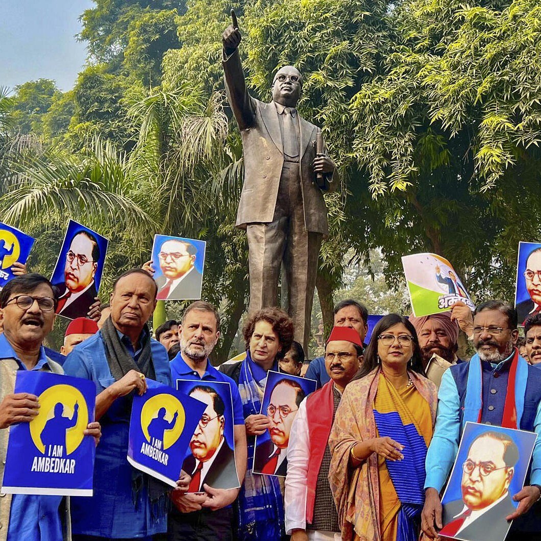 ಮಕರದ್ವಾರದ ಬಳಿ ಜಟಾಪಟಿ | ಹೇಳಿಕೆ, ಹಲ್ಲೆ ವಿರುದ್ಧ ದೇಶವ್ಯಾಪಿ ಧರಣಿ: ಕಾಂಗ್ರೆಸ್