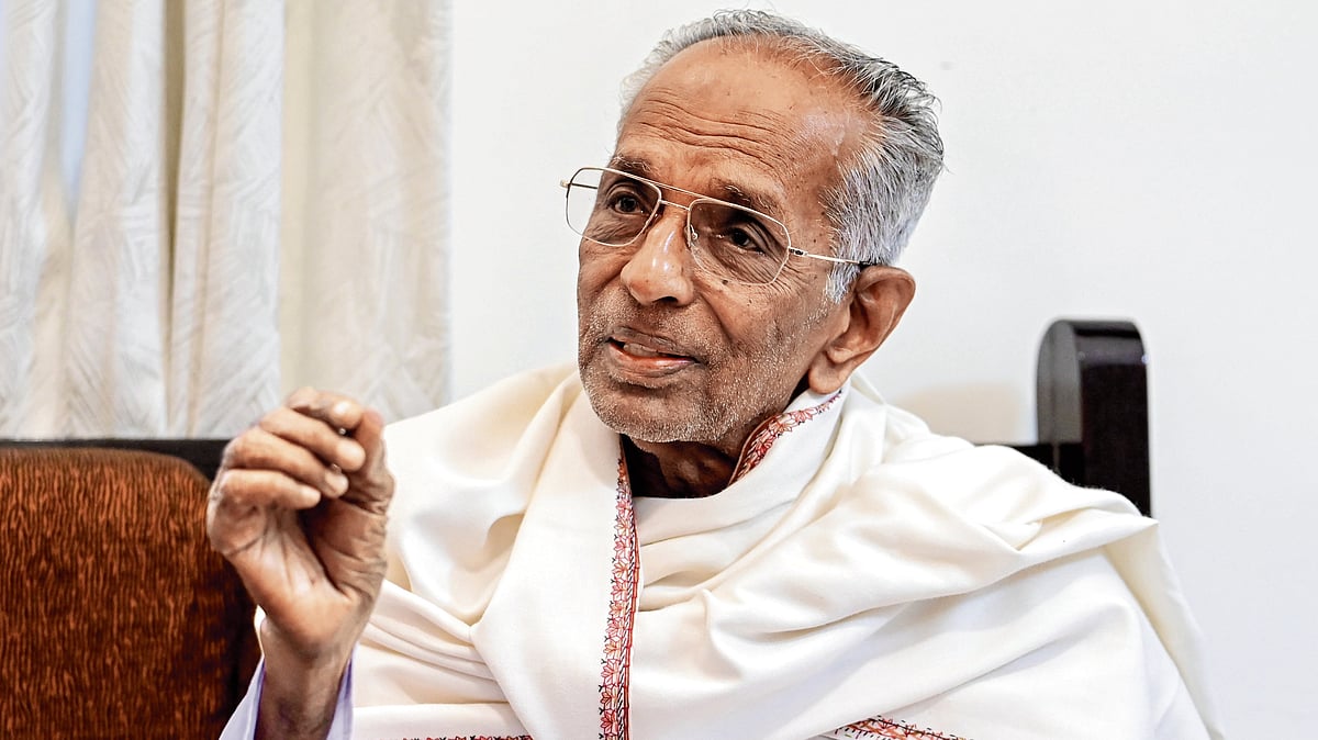 10ನೇ ತರಗತಿವರೆಗೆ ಕನ್ನಡ ಮಾಧ್ಯಮ ಕಡ್ಡಾಯ: ಸಮ್ಮೇಳನಾಧ್ಯಕ್ಷ ಗೊರುಚ ಹಕ್ಕೊತ್ತಾಯ