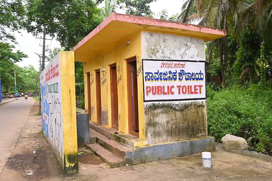 ಬೆಂಗಳೂರು: ಸಾರ್ವಜನಿಕ ಶೌಚಾಲಯಗಳ ನಿರ್ಮಾಣಕ್ಕೆ ತುಷಾರ್‌ ಗಿರಿನಾಥ್‌ ಸೂಚನೆ