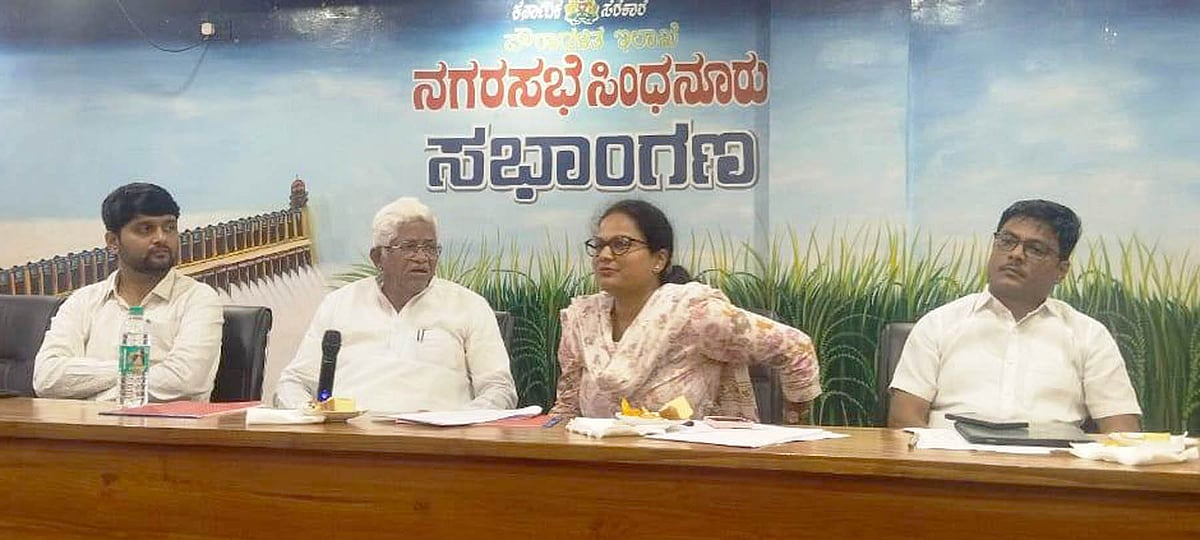 ರಾಜ್ಯ ಹೆದ್ದಾರಿ ನಿರ್ಮಾಣಕ್ಕೆ ಪೂರ್ವ ತಯಾರಿ ಮಾಡಿಕೊಳ್ಳಲು ಸೂಚನೆ