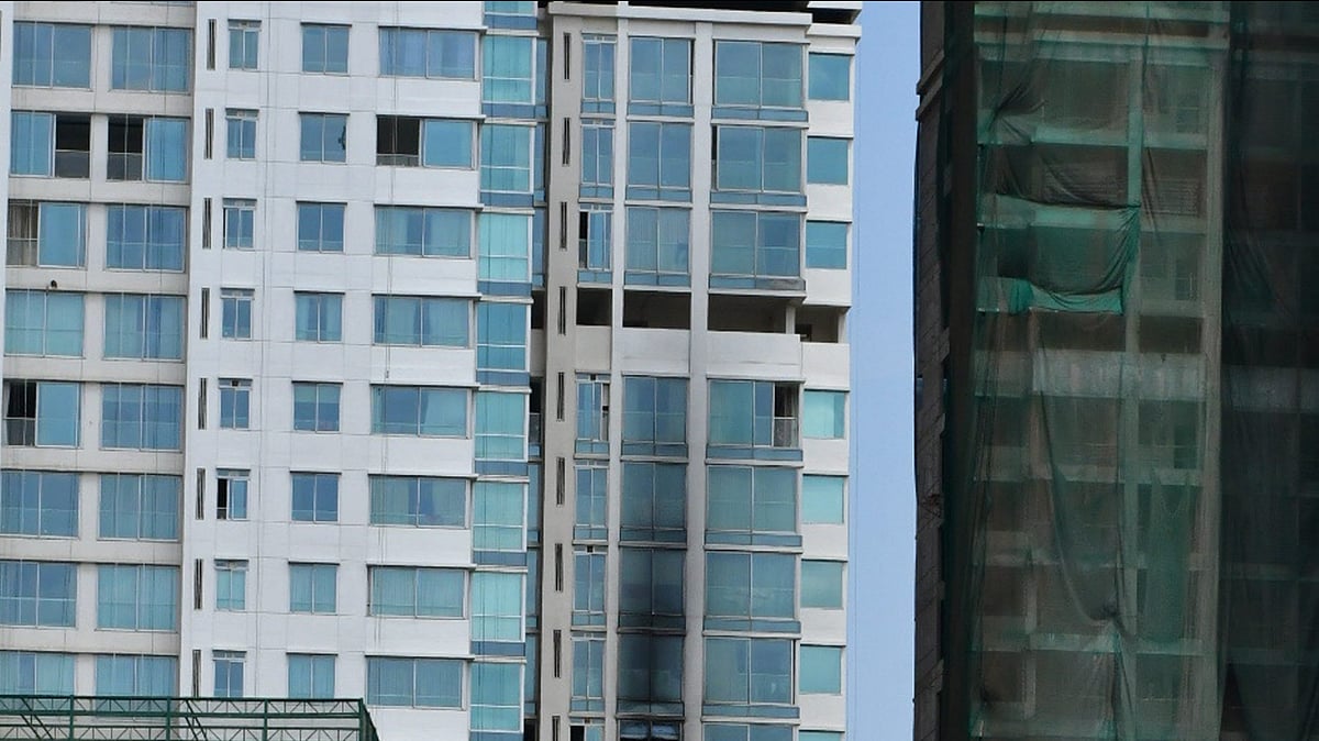 ಅಹಮದಾಬಾದ್‌: ಬಹುಮಹಡಿ ಕಟ್ಟಡದಲ್ಲಿ ಅಗ್ನಿ ಅನಾಹುತ; ಯಾವುದೇ ಹಾನಿ ಇಲ್ಲ