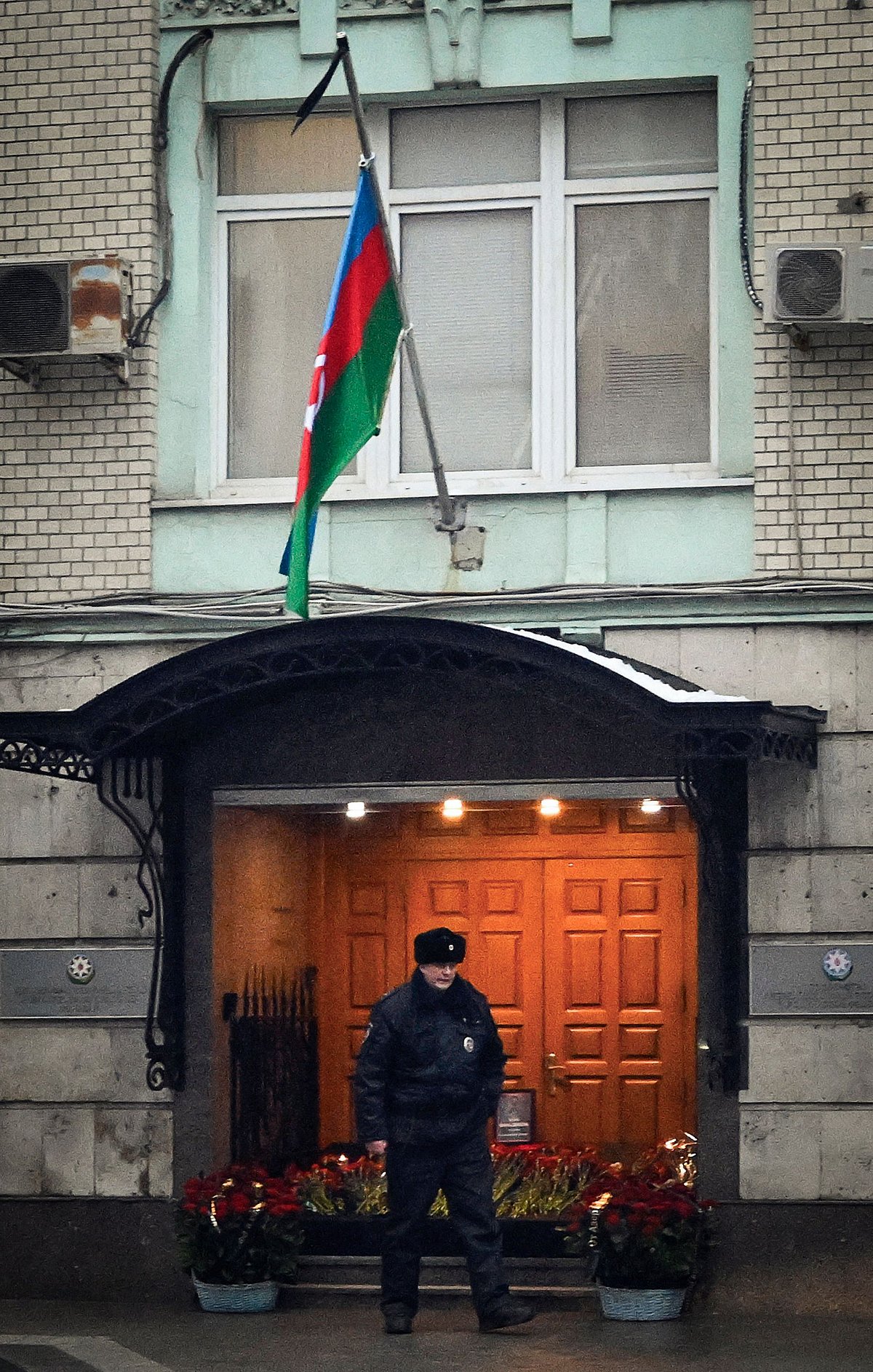 ವಿಮಾನ ದುರಂತ: ಅಜರ್‌ಬೈಜಾನ್‌ನಲ್ಲಿ ಶೋಕಾಚರಣೆ