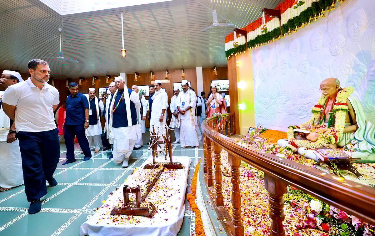 ಬೆಳಗಾವಿ: ಕಾಂಗ್ರೆಸ್ಸಿಗರಲ್ಲಿ ‘ಶತಮಾನ’ದ ನವೋಲ್ಲಾಸ