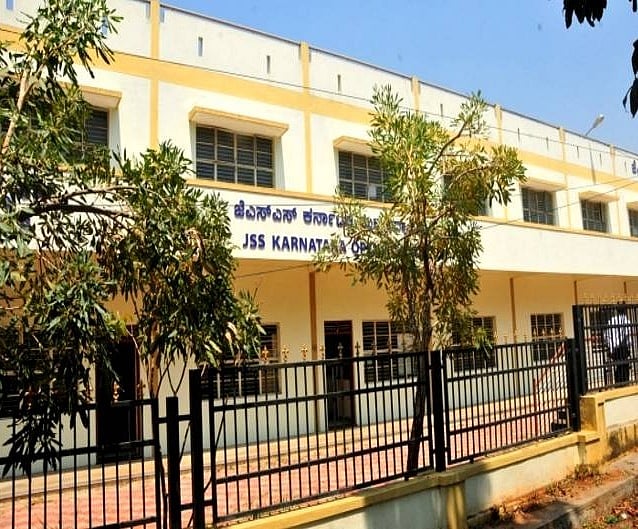 ಕರ್ನಾಟಕ ಮುಕ್ತ ವಿದ್ಯಾಲಯಕ್ಕೆ ರಜತ ‘ಗರಿ’