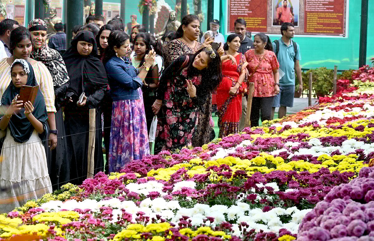ಲಾಲ್‌ಬಾಗ್‌ ಫಲಪುಷ್ಪ ಪ್ರದರ್ಶನ: ಪುಷ್ಪಗಳಲ್ಲಿ ಅರಳಲಿದ್ದಾರೆ ಮಹರ್ಷಿ ವಾಲ್ಮೀಕಿ 