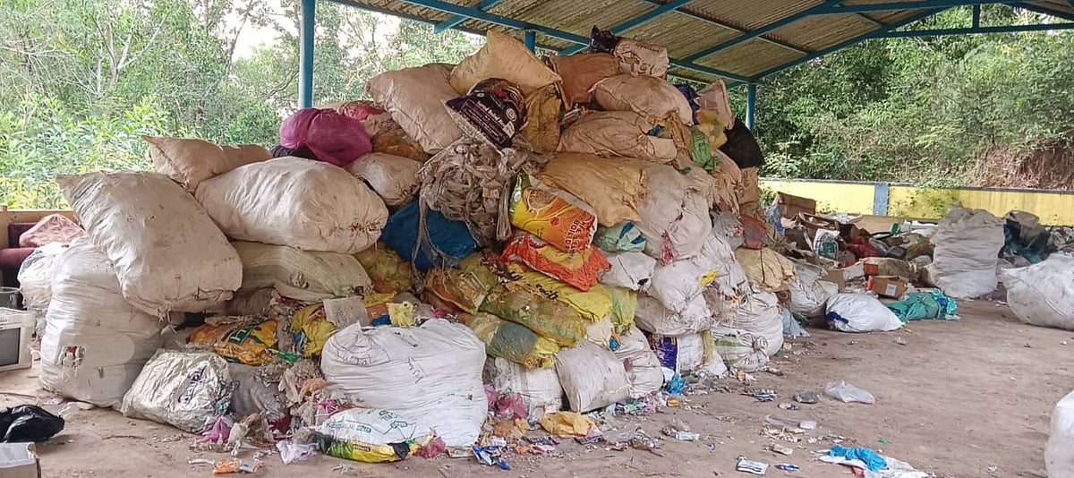 ಹೊಸ ವರ್ಷಾಚರಣೆ: ಎಂ.ಜಿ. ರಸ್ತೆ ಸುತ್ತಮುತ್ತ 15 ಟನ್ ತ್ಯಾಜ್ಯ