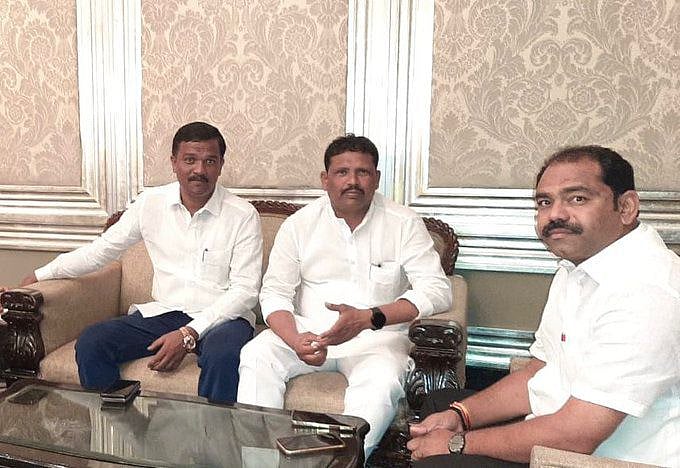 ಸಚಿನ್‌ ಆತ್ಮಹತ್ಯೆ ಪ್ರಕರಣ: ರಾಜು ಕಪನೂರ್‌ ಜತೆ BJP ಮುಖಂಡರು– ಚಿತ್ರ ಬಿಡುಗಡೆ