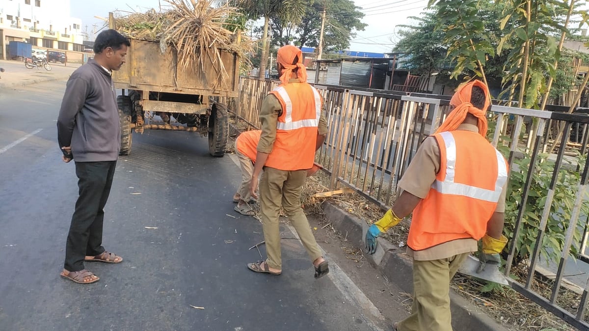 ಮಹಾಲಿಂಗಪುರ: ವೇತನ ಇಲ್ಲದೆ ಪೌರಕಾರ್ಮಿಕರ ಪರದಾಟ