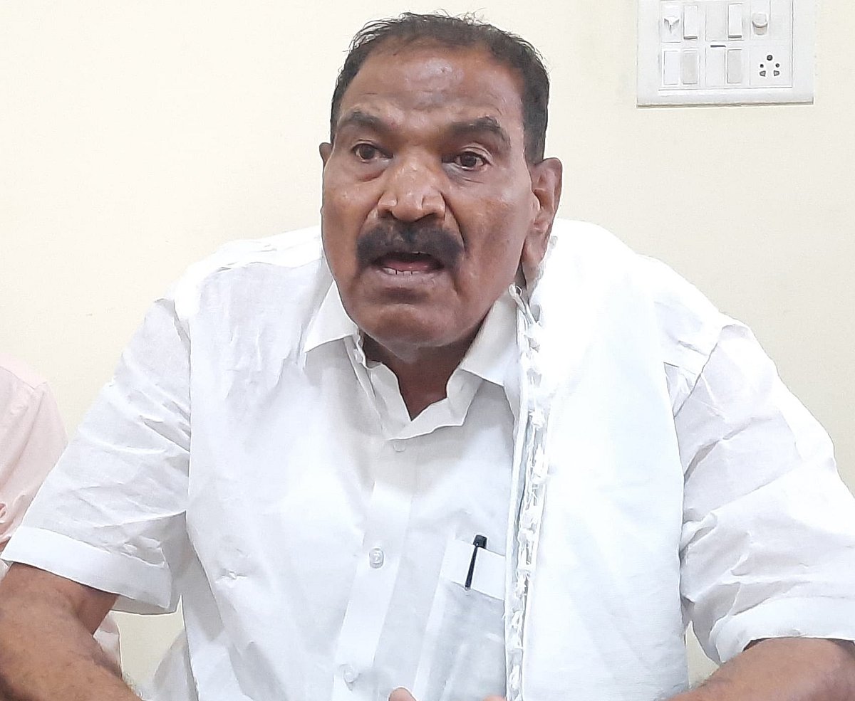 ಶಾಸಕ ಶಿವಲಿಂಗೇಗೌಡರ ಕಾರಿಗೆ ಪೊಲೀಸ್‌ ಜೀಪು ಡಿಕ್ಕಿ