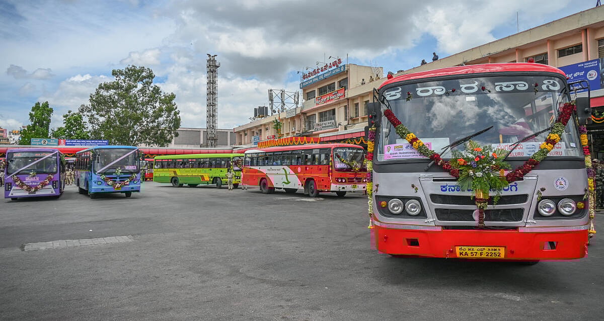 ರಾಜ್ಯ ಸಾರಿಗೆ ಪ್ರಯಾಣ ದುಬಾರಿ: ಟಿಕೆಟ್ ದರ ಶೇ.15 ಏರಿಕೆಗೆ ಸಂಪುಟ ಸಮ್ಮತಿ