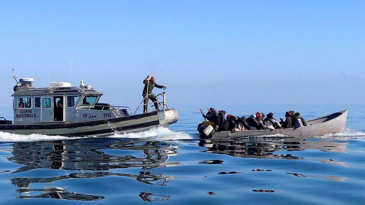 ಟ್ಯುನೀಷ್ಯಾ ದೋಣಿ ದುರಂತ: ಯುರೋಪ್‌ನತ್ತ ಹೊರಟಿದ್ದ ಕನಿಷ್ಠ 27 ವಲಸಿಗರ ಸಾವು