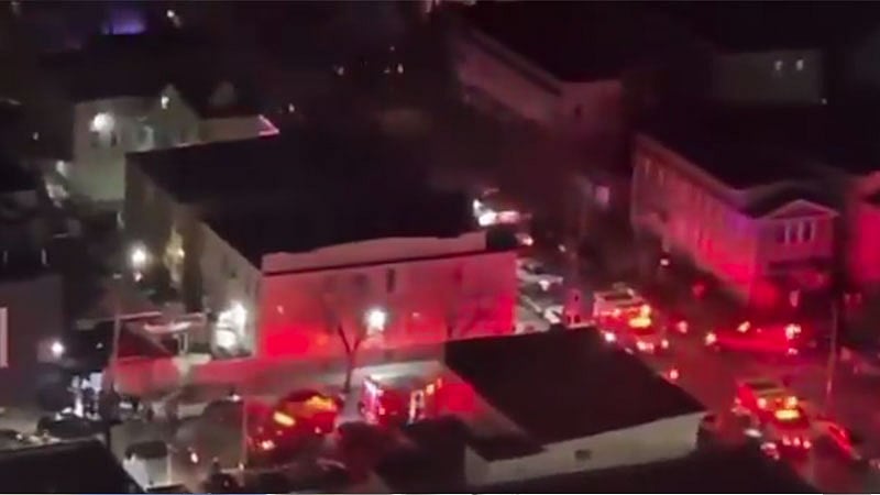 ನ್ಯೂಯಾರ್ಕ್ ನೈಟ್‌ಕ್ಲಬ್ ಹೊರಗೆ ಗುಂಡಿನ ದಾಳಿ; 10 ಮಂದಿಗೆ ಗಾಯ