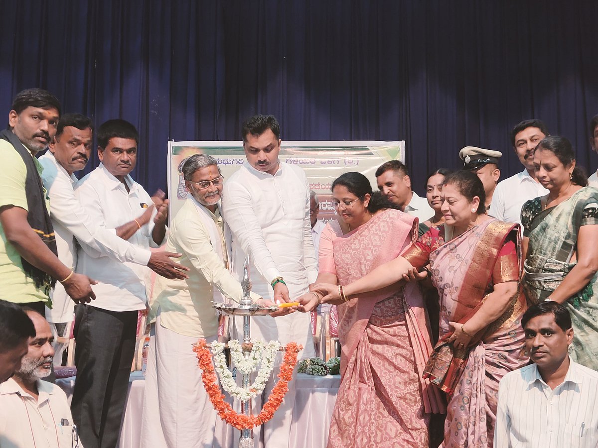 ಮಧುಗಿರಿ: 21ರಂದು ದಂಡಿನ ಮಾರಮ್ಮ ತೆಪ್ಪೋತ್ಸವ