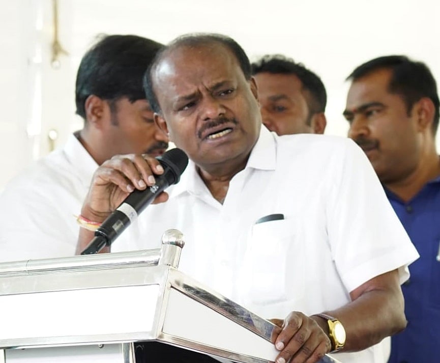 ಐಶ್ವರ್ಯ ಗೌಡ ಪ್ರಕರಣದಲ್ಲಿ ಅನಿತಾ, ನಿಖಿಲ್‌ ಹೆಸರು:  ಎಚ್‌ಡಿಕೆ ಅಸಮಾಧಾನ