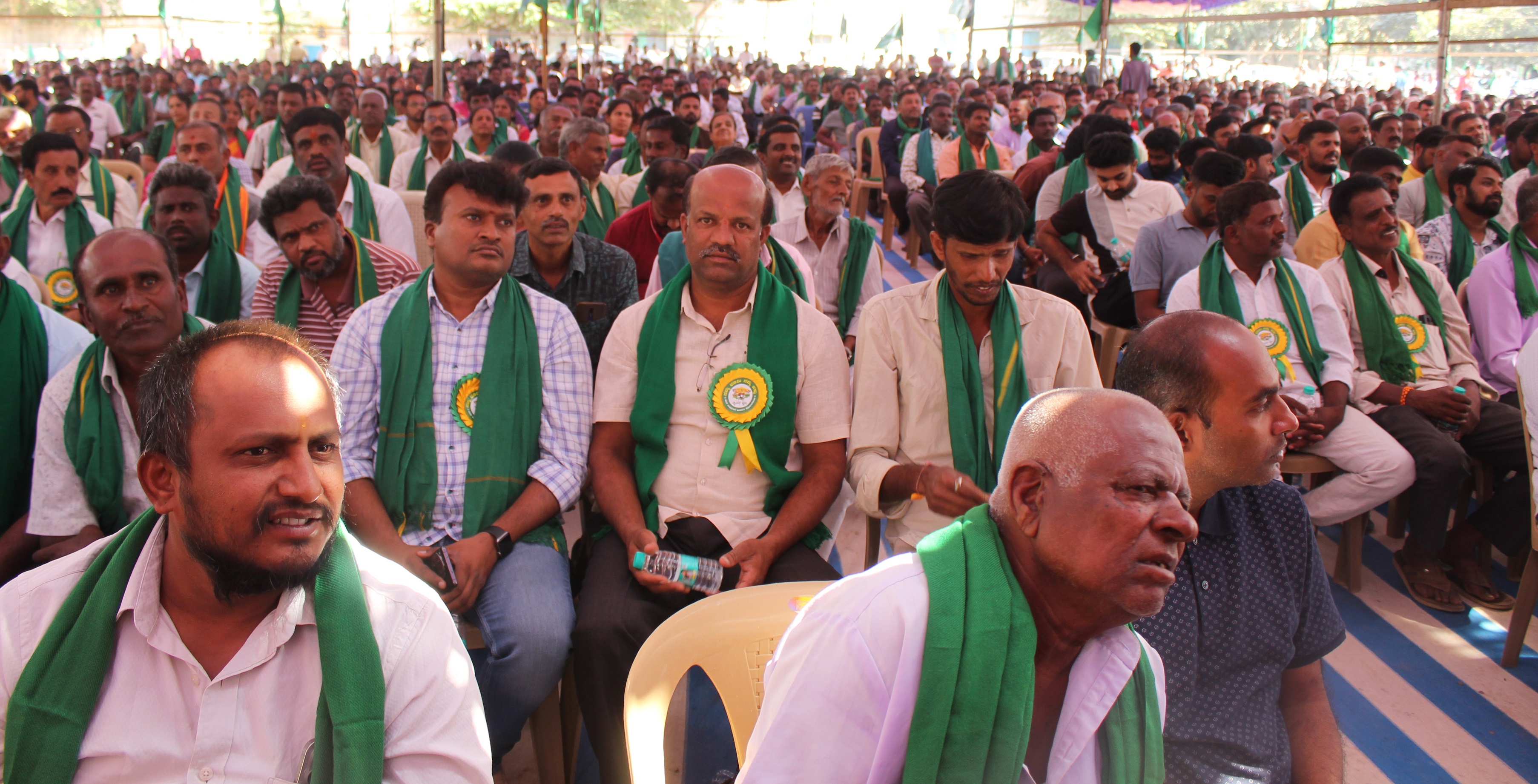 ರೈತರ ಸಮಾವೇಶ ಪಾಲ್ಗೊಂಡಿದ್ದ ರೈತರು