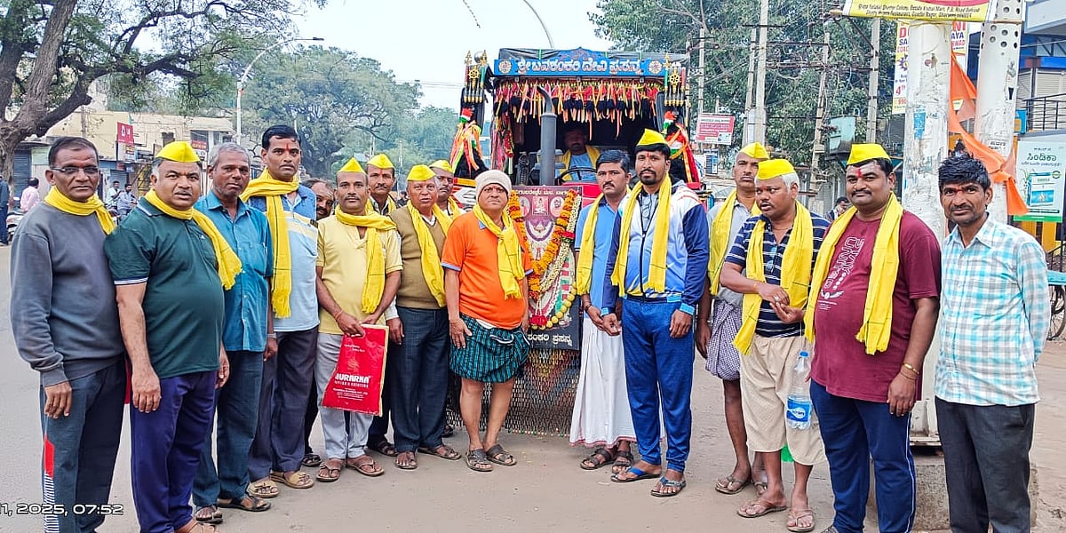 ಬೀಳಗಿ: ಬನಶಂಕರಿಗೆ ಭಕ್ತರಿಂದ ಪಾದಯಾತ್ರೆ ಆರಂಭ